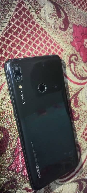 Huawei  y7 2019 4/32 4