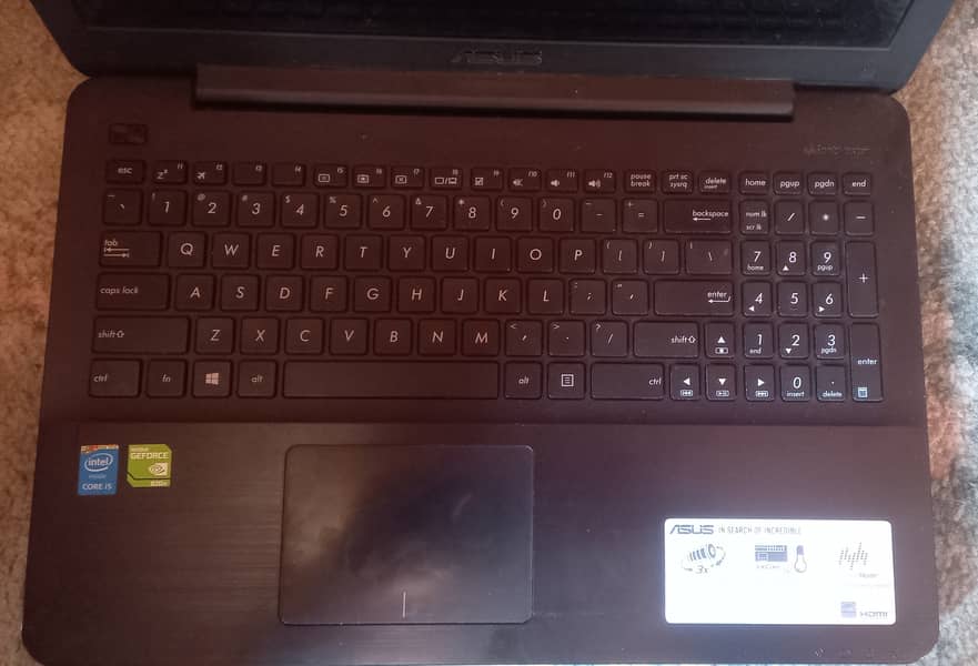 4 GB Ram , 512 GP ,core i5   4 generation 6