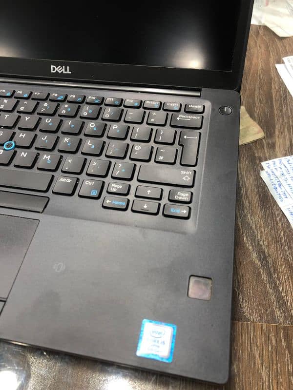 DELL 7490 4