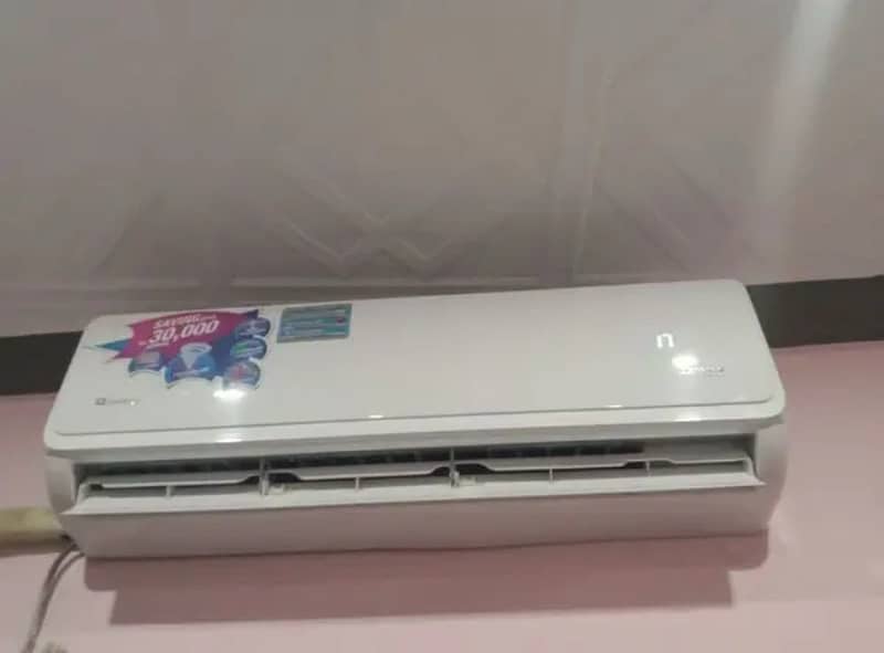 Dawlance 1.5 DC inverter AC 2