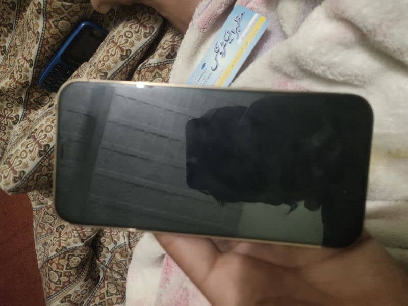 I phone 12pro max 128 gp golden CLR all OK non pta battery 78 6