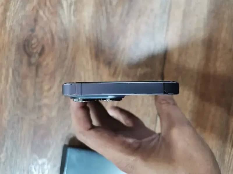 iPhone 14 Pro Max 256gb PTA Approved One physical and One E-sim 2