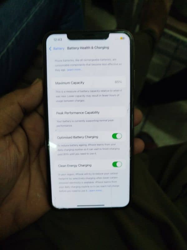 Iphone xs max 4