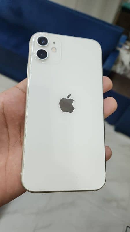 Iphone 11 super excellent condition 0