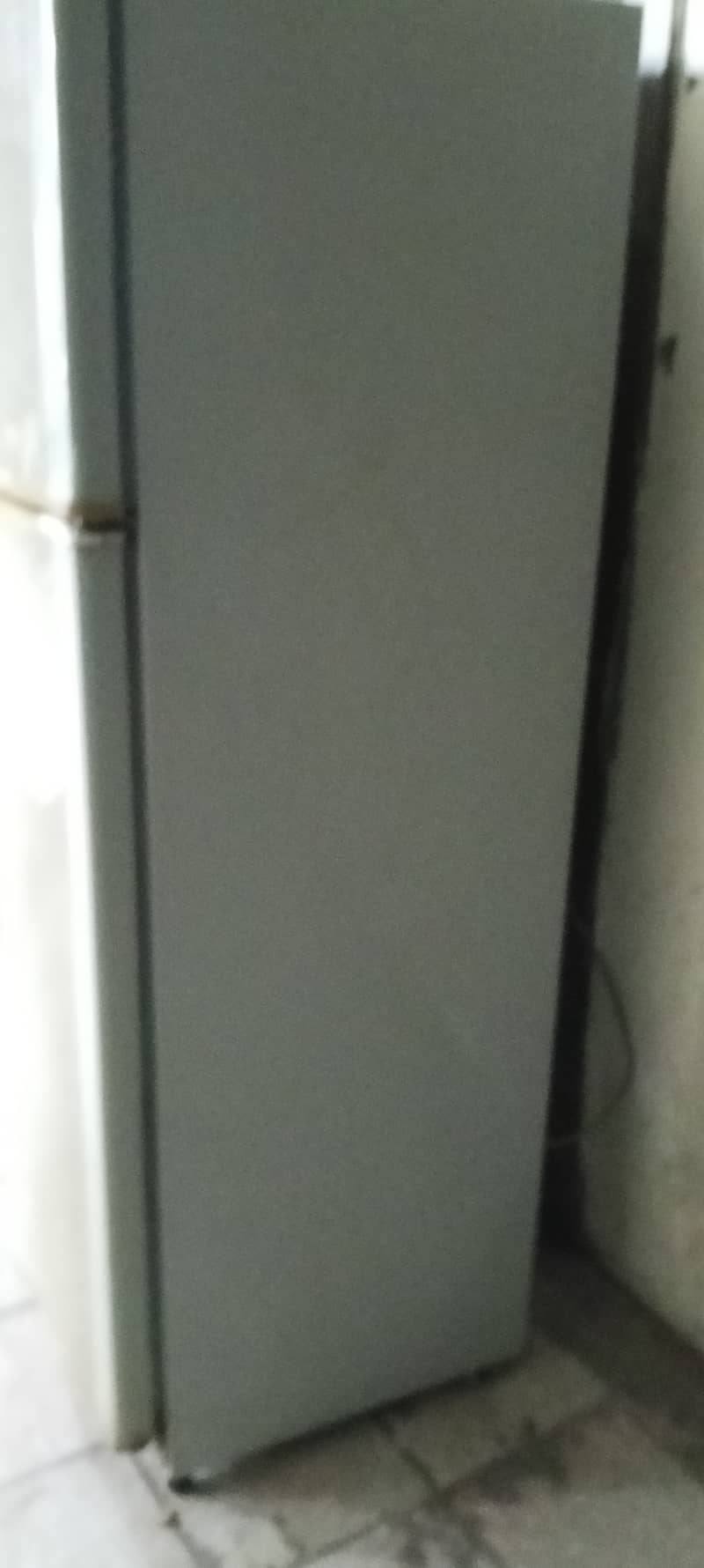 Medium size refrigerator freezer 8