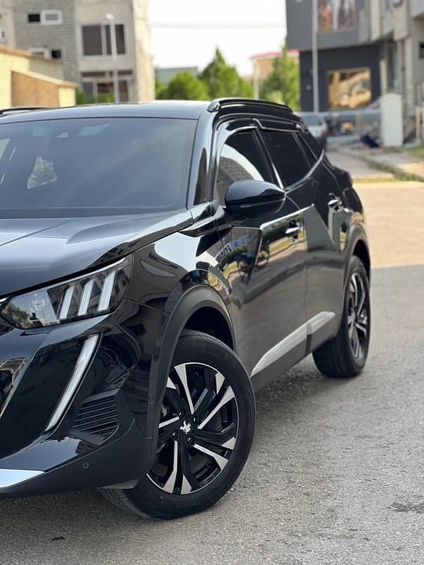 Peugeot 2008 Allure 2022 Lush Conditation 1