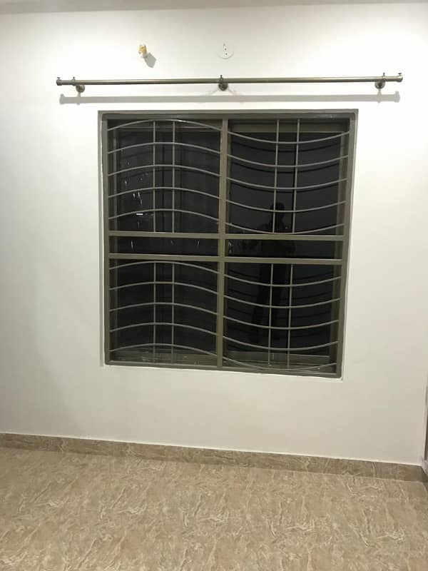 10 Marla 3rd Floor One Room For Rent In Pgechs Phase. 1 3