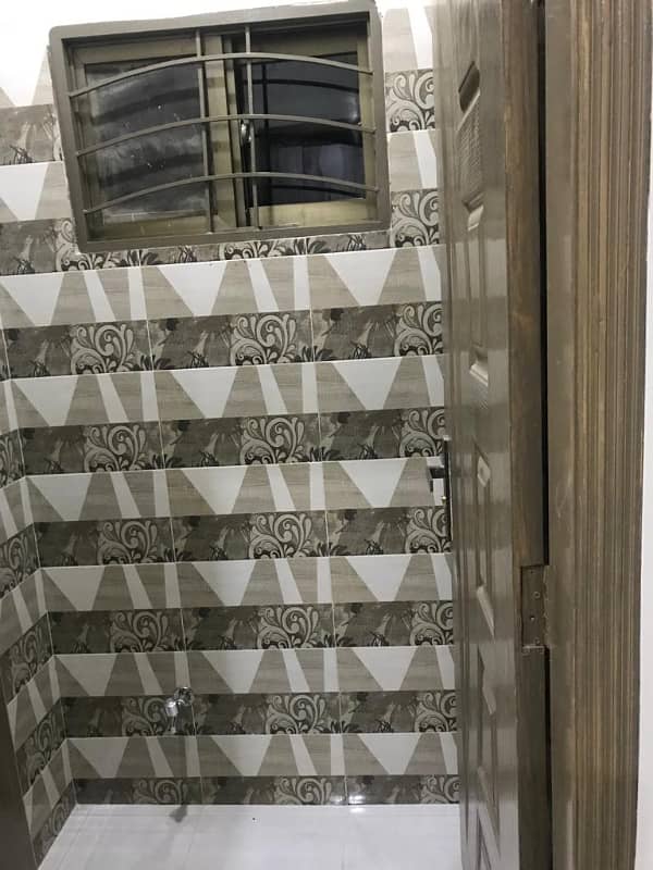10 Marla 3rd Floor One Room For Rent In Pgechs Phase. 1 4