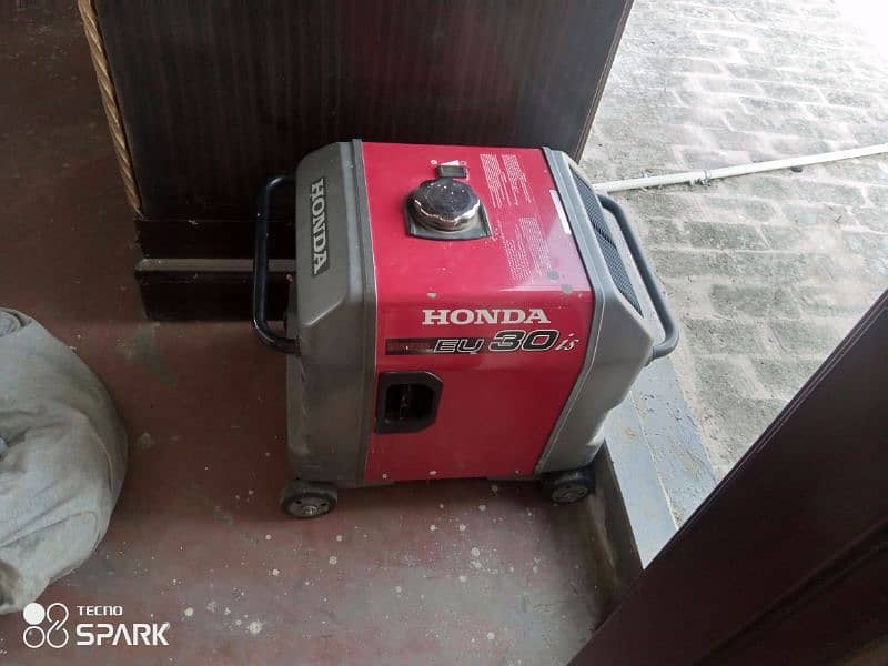 Honda Generator EU30 IS 2