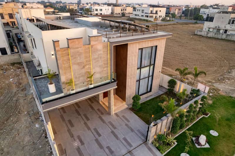 Fully Furnished 1 Kanal Brand New Lavish Bungalow For Sale On Top Location of Phase 6 DHA Lahore 7