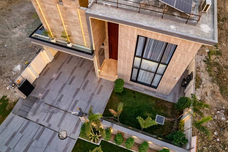 Fully Furnished 1 Kanal Brand New Lavish Bungalow For Sale On Top Location of Phase 6 DHA Lahore 18