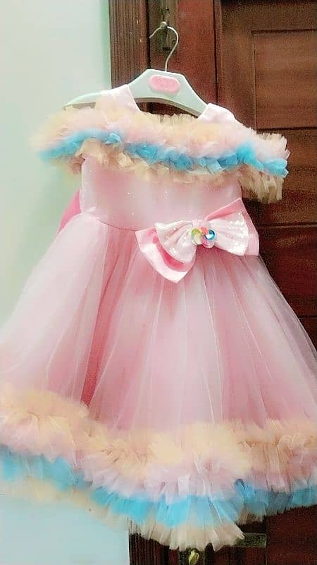 selling  cloth 1