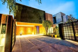 1 Kanal Boutique Designer House designed by award winning architect, Attiq Ahmed (AEDL) near Defence Raya golf club. Phase 6