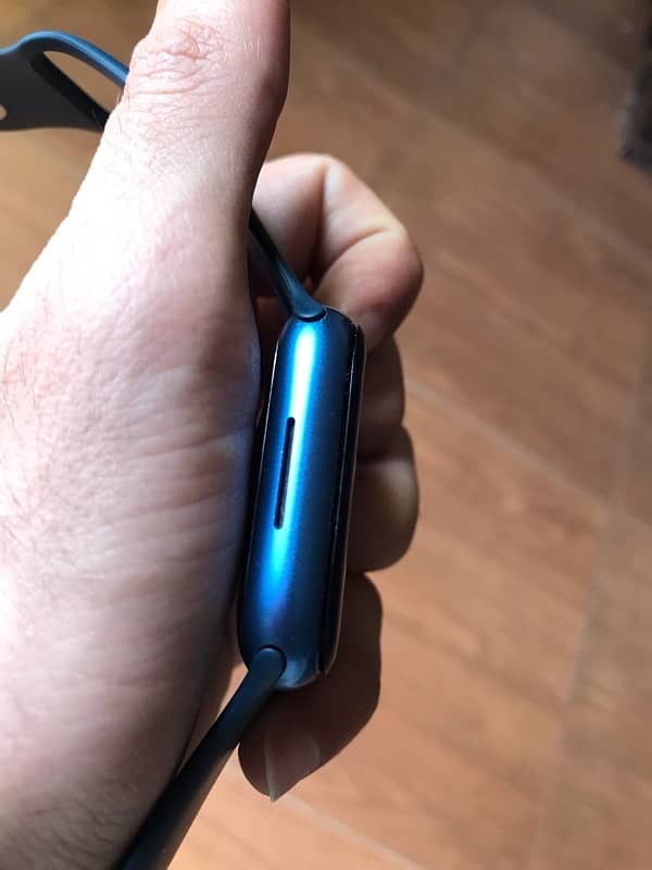Apple iwatch series 7, 45mm, complete box with cable 4