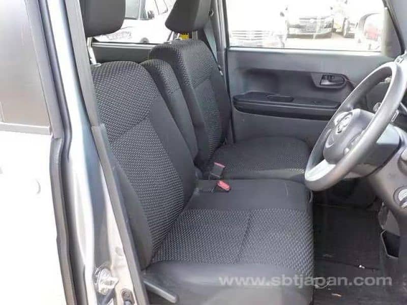 Toyota Pixis Epoch 2021 7