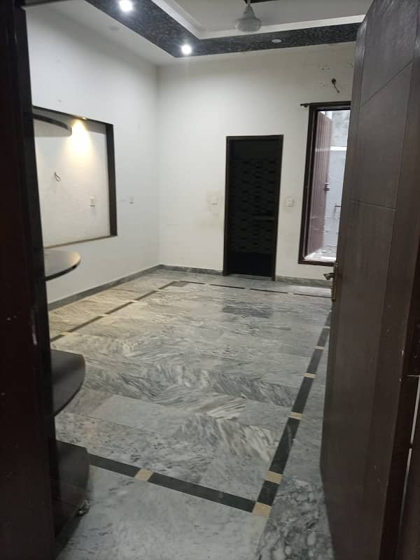 6 Marla Flat For Office Or Silent Office On Main Boulevard Of Military Accounts 0