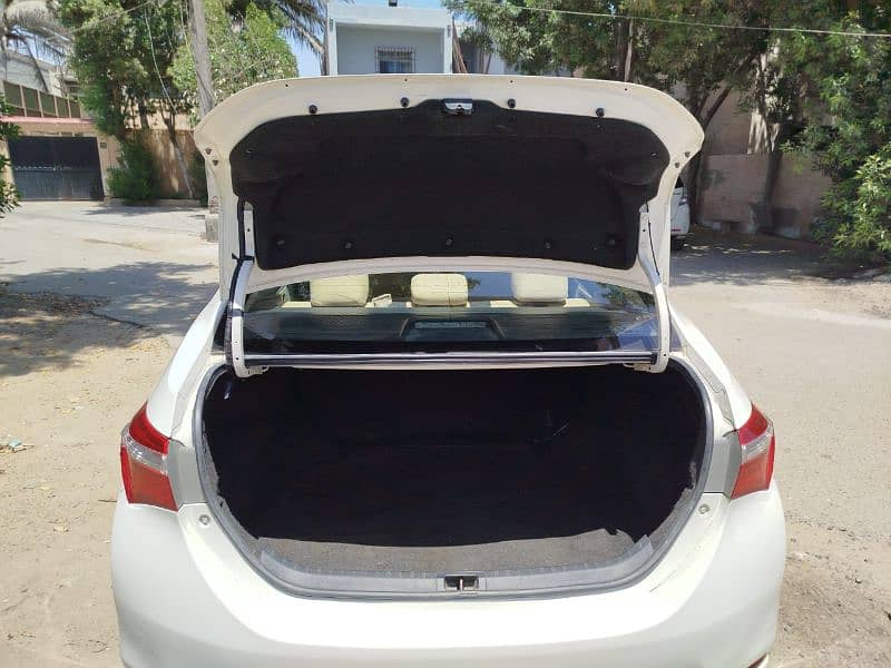 Toyota Corolla GLI 2016 9