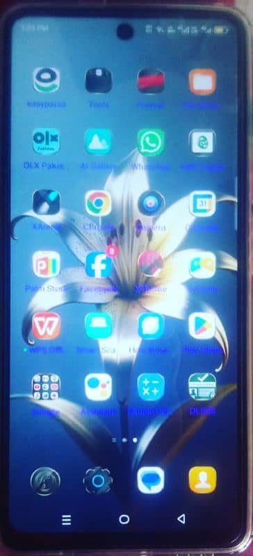 New condition ha 10/10 mobile and original charger 2