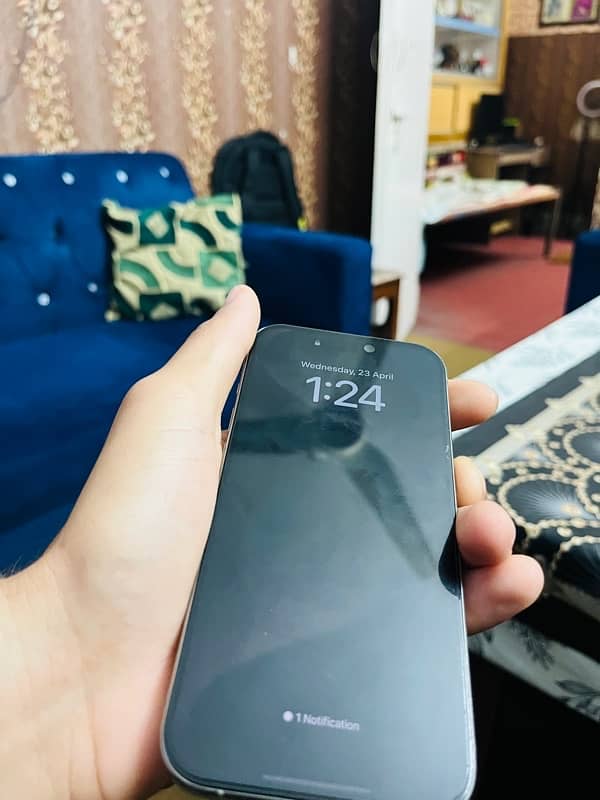 iphone 15 pro (jv) 5