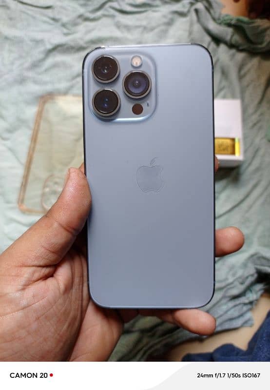 iphone 13pro with box pack charger and cable 93 battery health 1