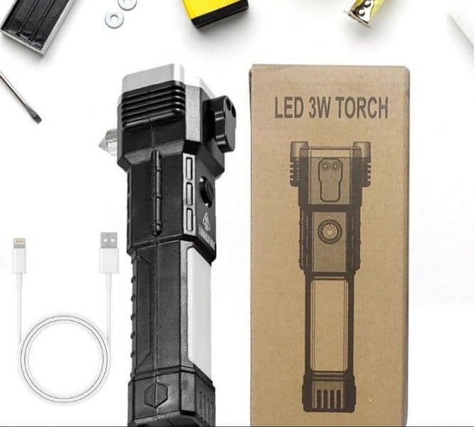 Reachargeable LED torch light 6