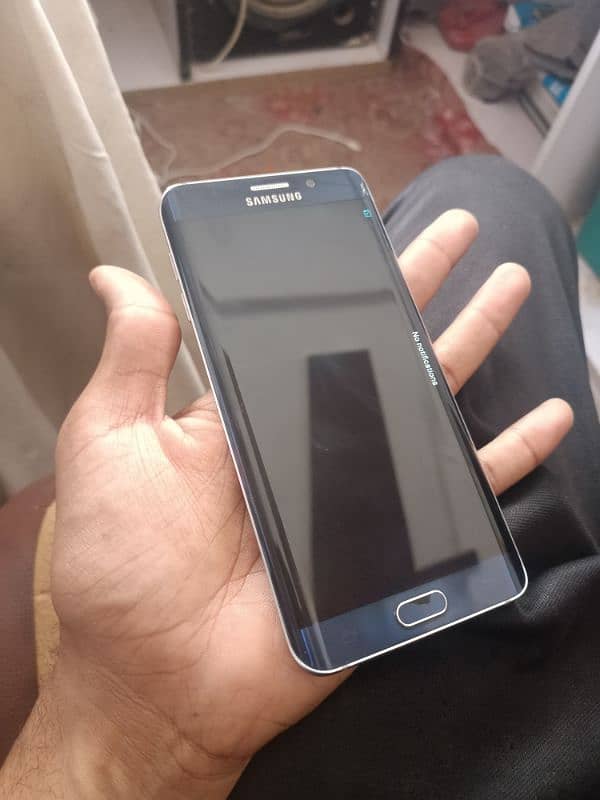 Samsung Galaxy S6 edge plus 0