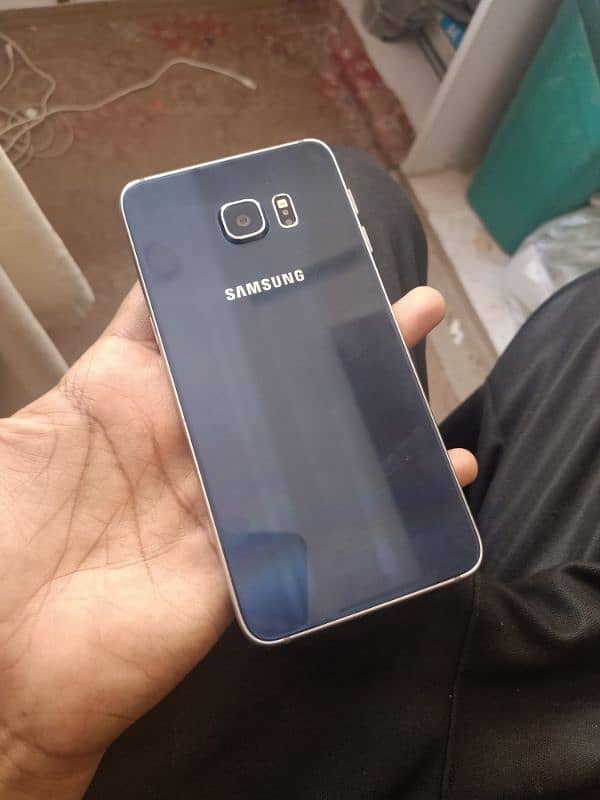 Samsung Galaxy S6 edge plus 8