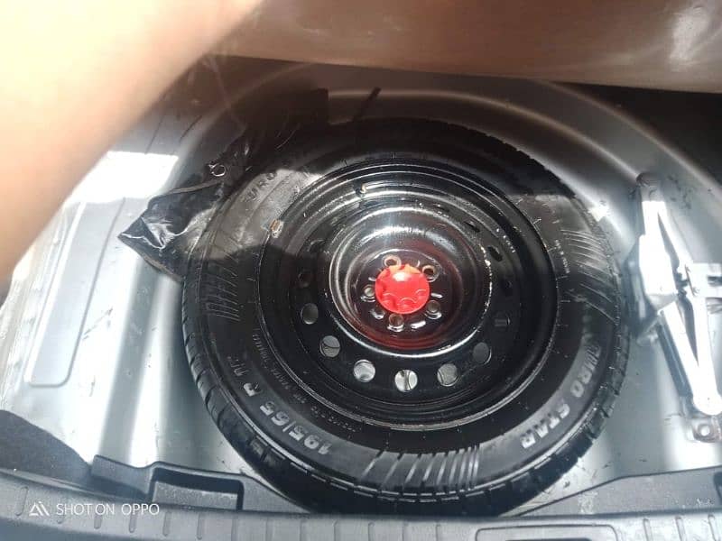Toyota Corolla GLI 2016/2017 new key B2B orignal guranted 19