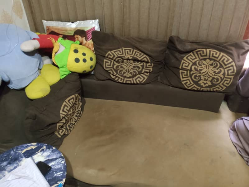 L Shaped sofa 2