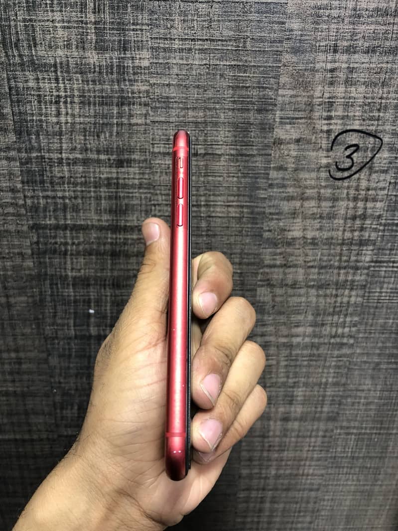 iphone 11 128 gb waterpack red colour 10by9 conditions All ok 0