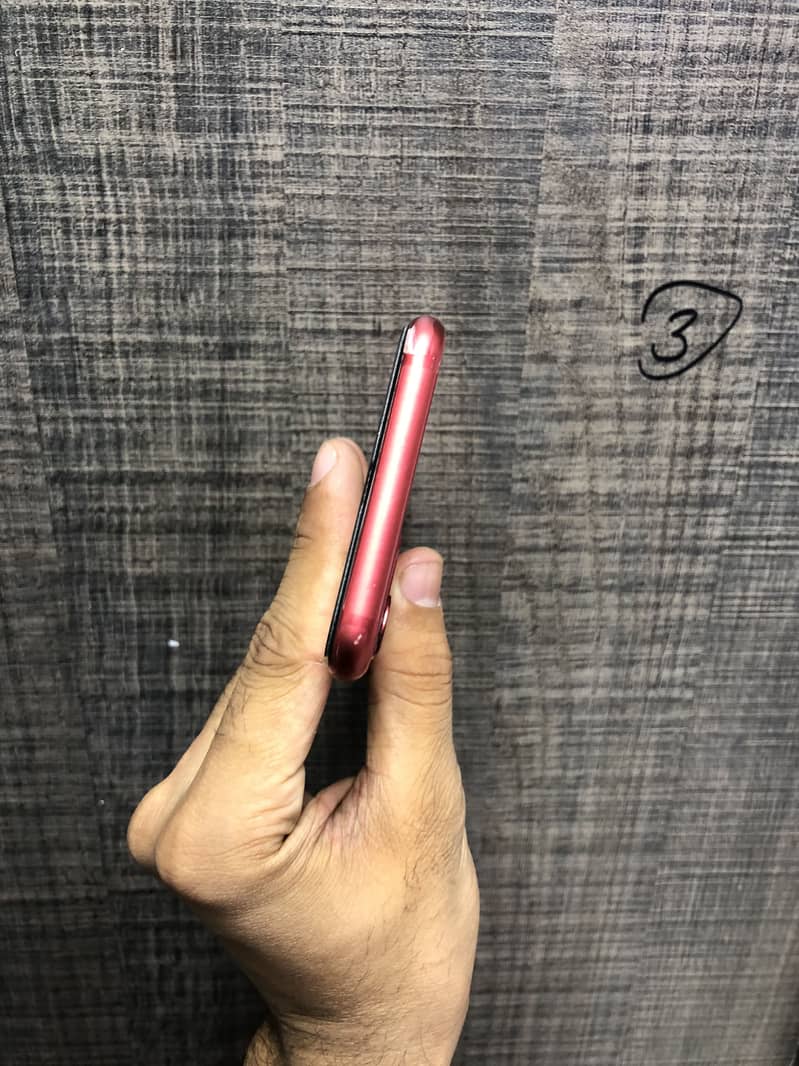 iphone 11 128 gb waterpack red colour 10by9 conditions All ok 3