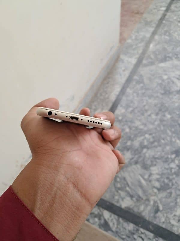 iphone 6 16 Gb Non pta 3 saal sa sim chl eahi ha only glass brake 4
