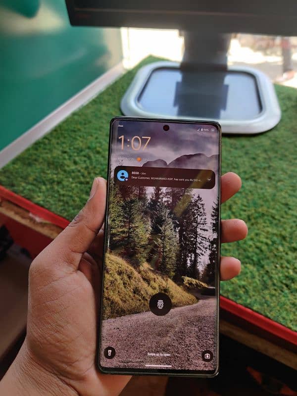 Google pixel 6pro All ok just minor dot 3