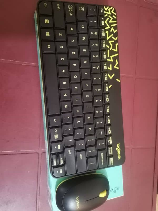 wireless logitech keyboard mouse 1