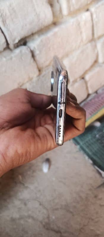 One plus 7t 8/128 single sim official pta original chargr. 03041023675 5