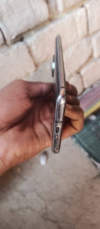 One plus 7t 8/128 single sim official pta original chargr. 03041023675 6