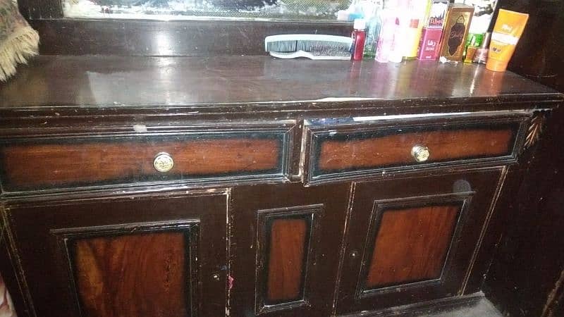3 furniture items in one deal 8
