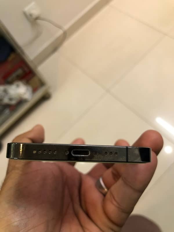 iphone 12 pro icloud lock 3