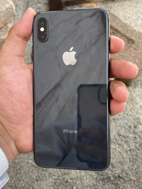 iphone xs max 2