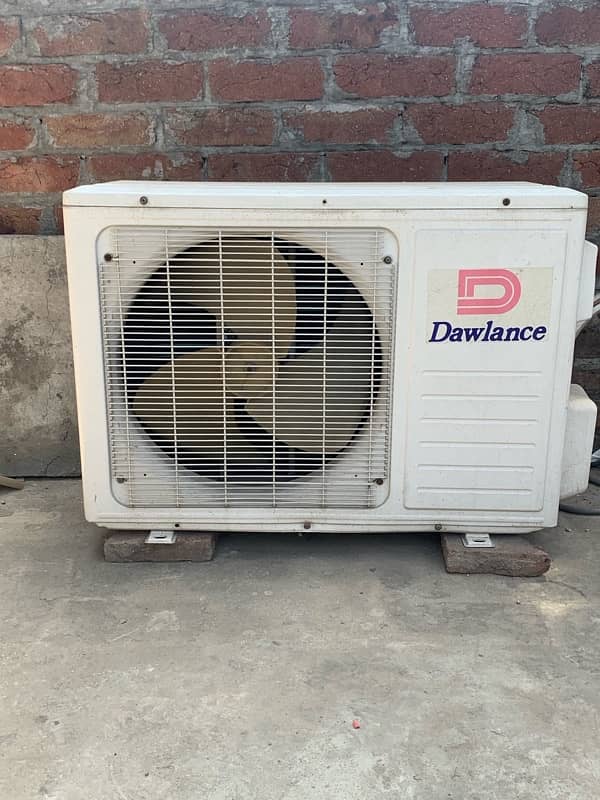 Dawlance Non Inverter AC for Sale 6