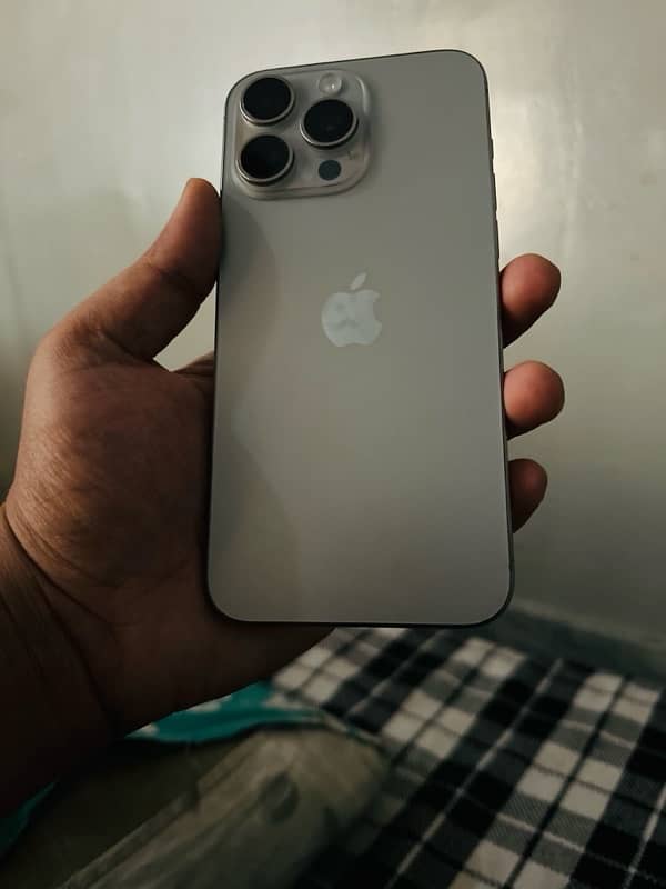 iPhone 15 pro max 256GB jv 0