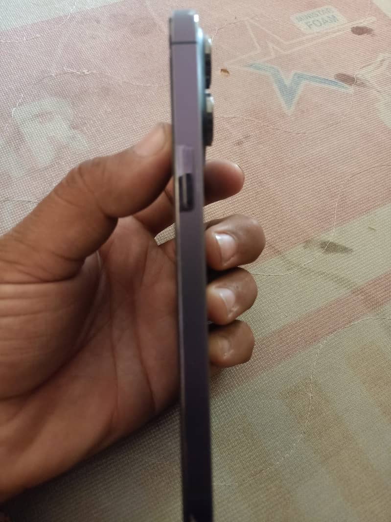 Iphone 14 pro max PTA 5