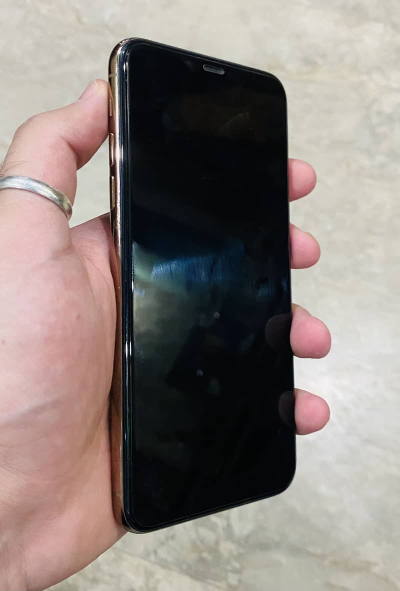 11 Pro Max 256Gb nonpta 7