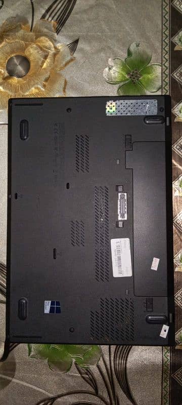 Lenovo Thinkpad Scratch Less Laptop Urgent Selling 6