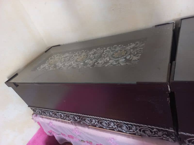 3 set table 3