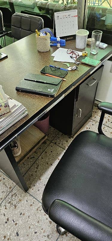 Office Tables for sale best price 3