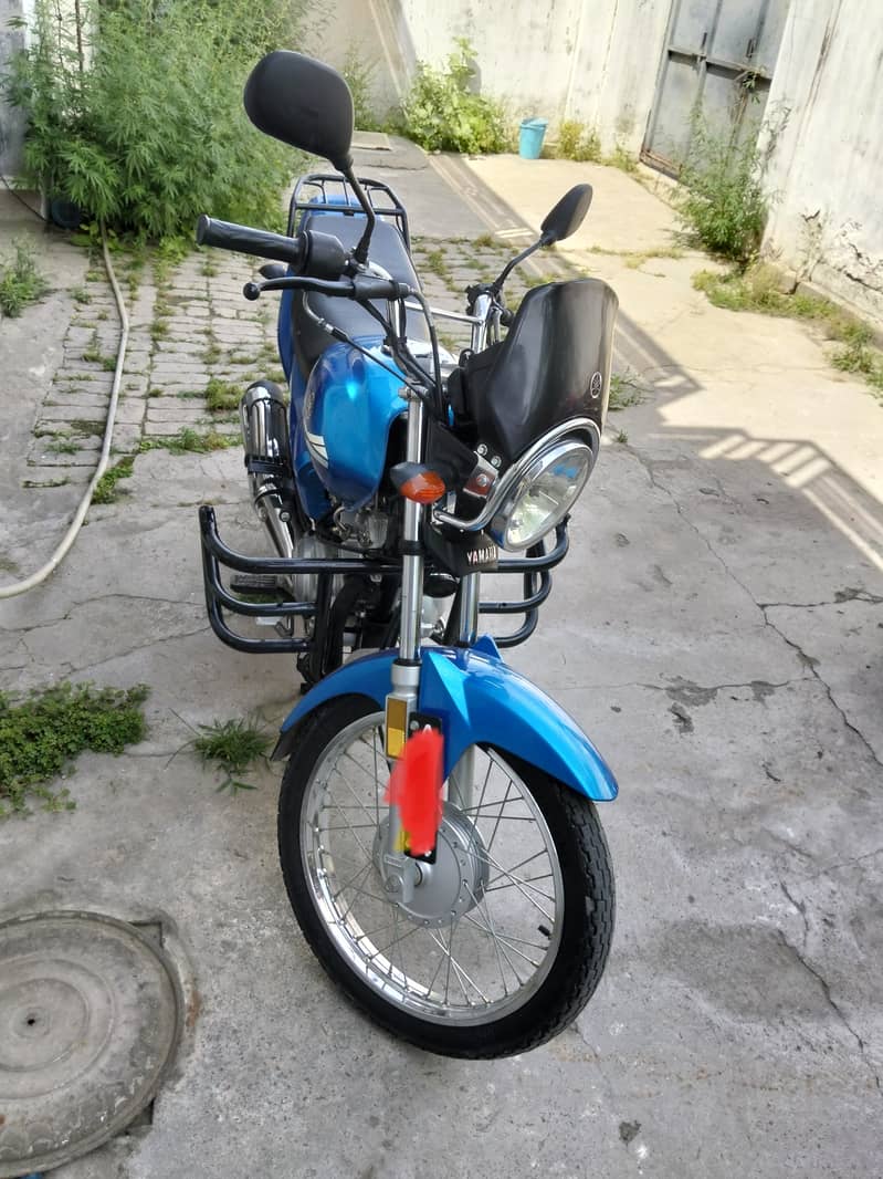 Yamaha YB 125Z 2022 1
