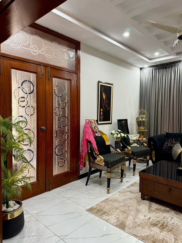 10 MARLA LOWER PORTION AVAILABLE FOR RENT IN DHA RAHBER 11 SECTOR 1 3