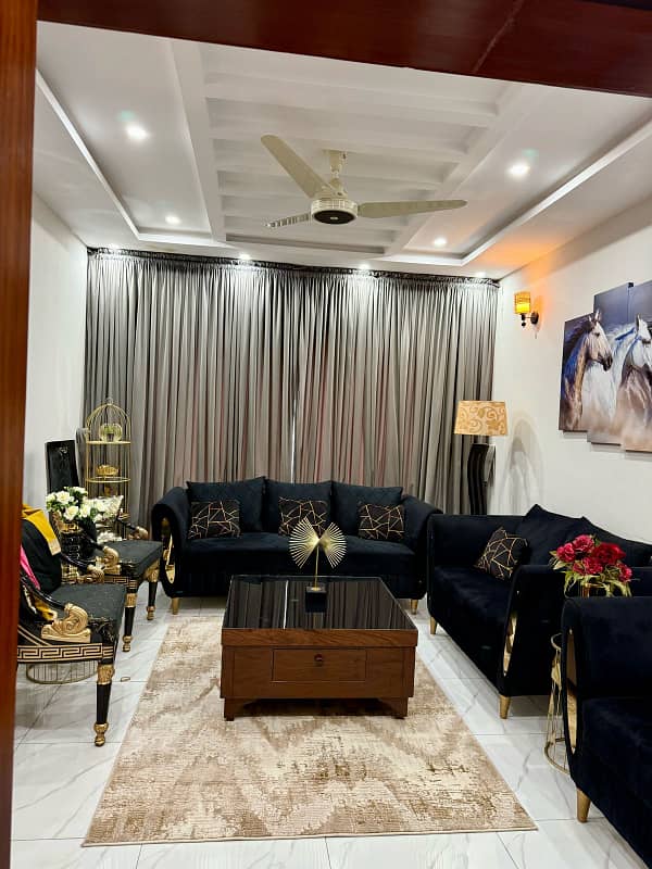 10 MARLA LOWER PORTION AVAILABLE FOR RENT IN DHA RAHBER 11 SECTOR 1 5
