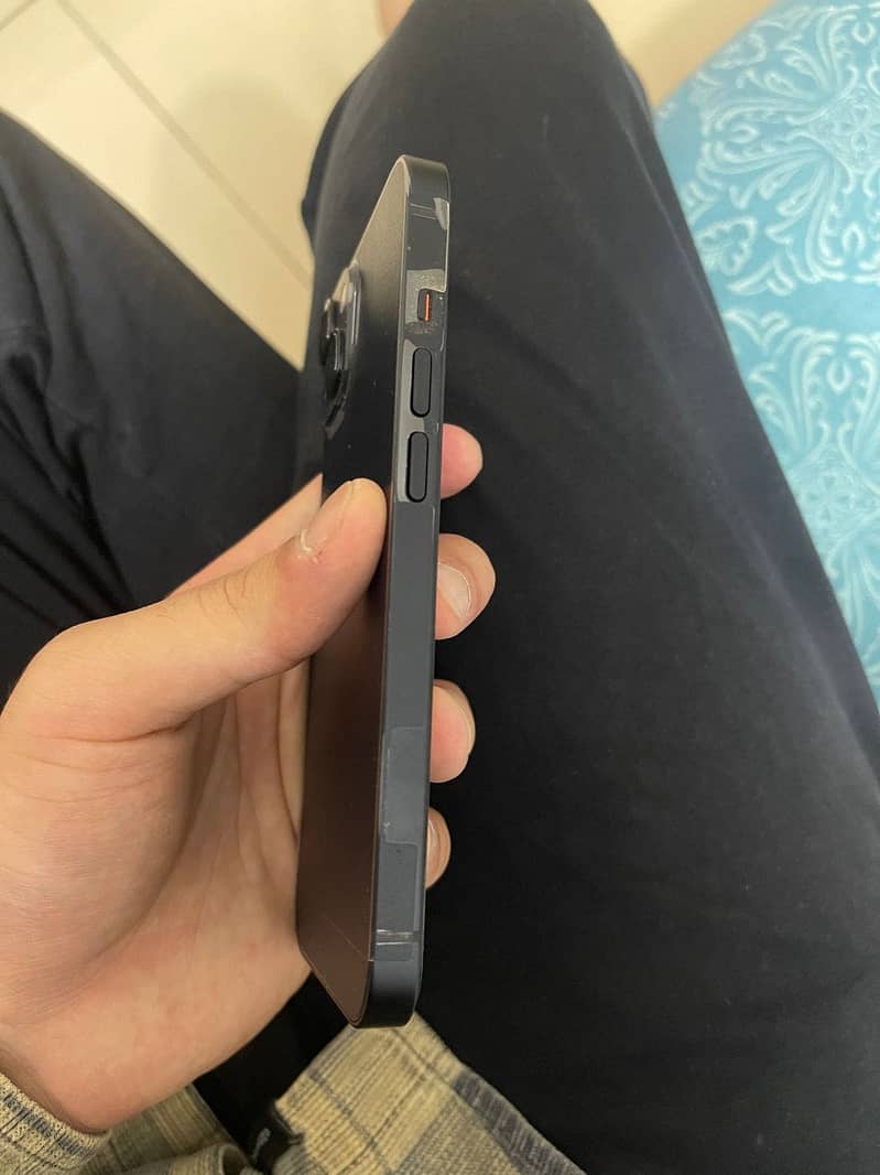 Iphone 14 Factory Locked 100% Battery Health 0